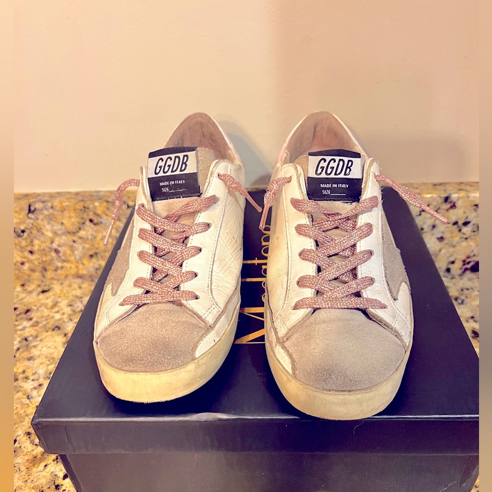 Women’s Golden Goose Sneakers Sz 38